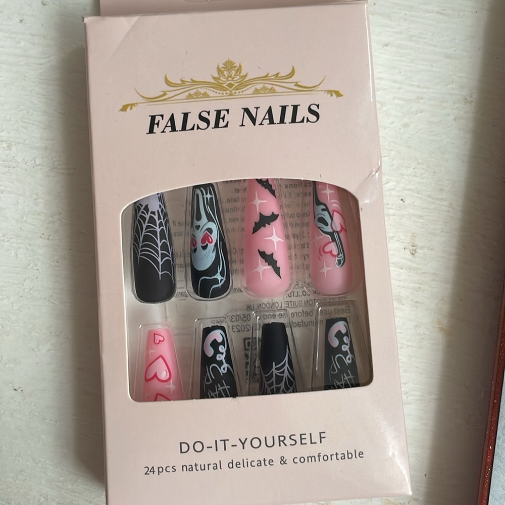 24PCS Halloween Press On Nails